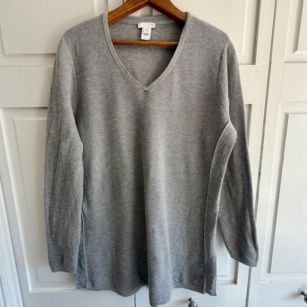 JJill Gray V Neck Long Sleeve Knit Sweater Tunic Top M Silk Wool Blend Casual